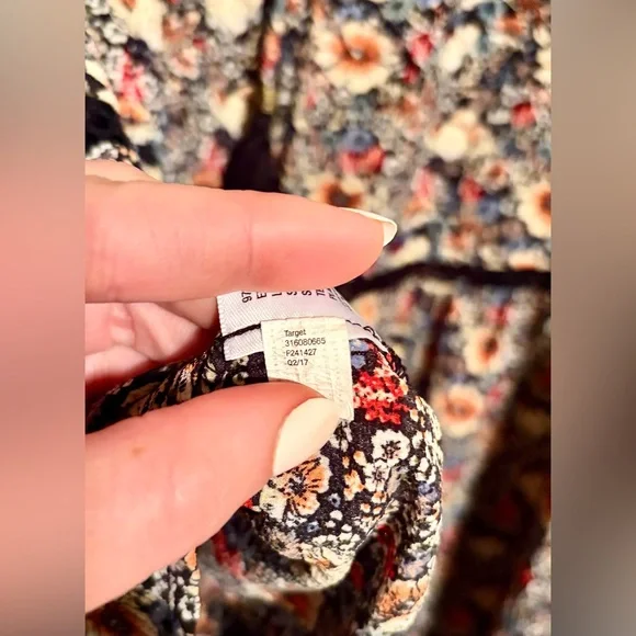 Women’s Knox Rose Multicolor Floral Tie Back Blouse with Tassels Sz XS Oversized - Picture 14 of 16